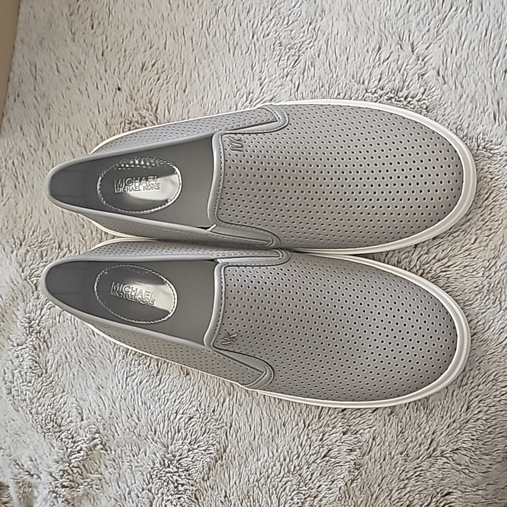 MICHAEL KORS MK Boerum Double Gore Lasered Leather sz 8.5 NWB